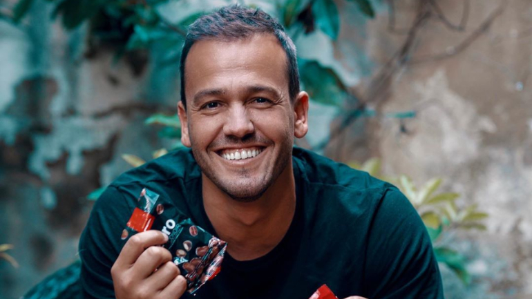 Pedro Teixeira no Brasil para tirar um curso de cozinha