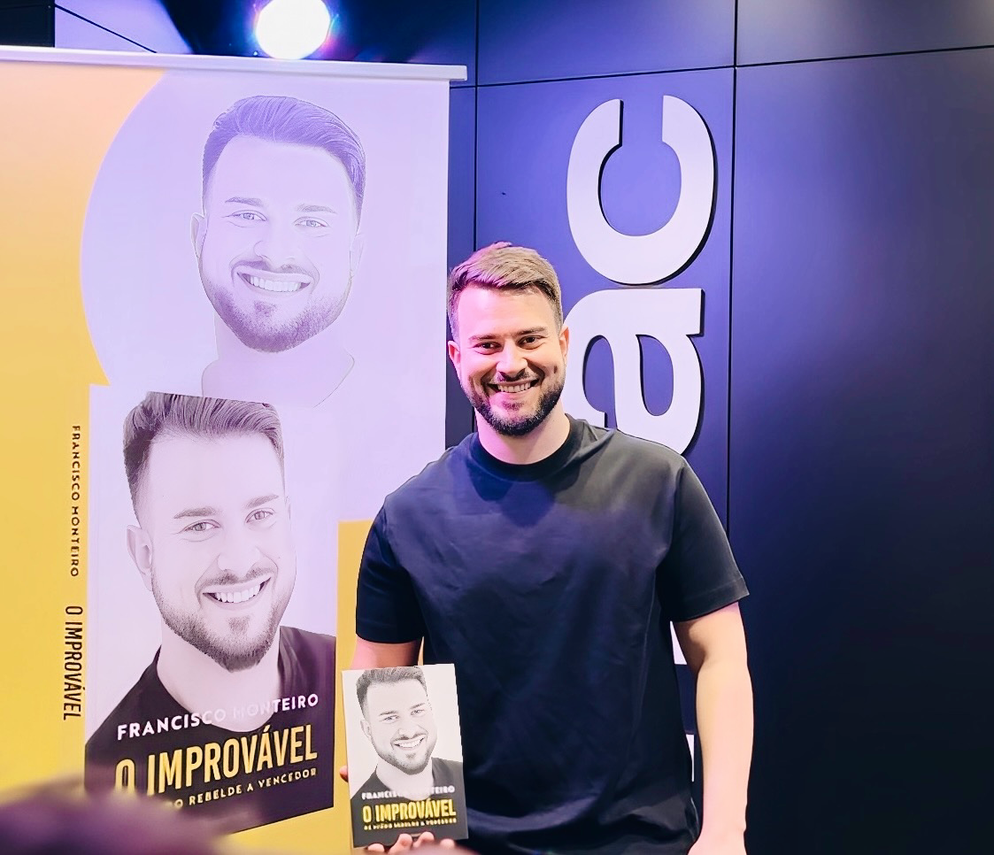 Francisco Monteiro fala sobre novo livro. “Queria tomar a liberdade de contar eu a minha história”