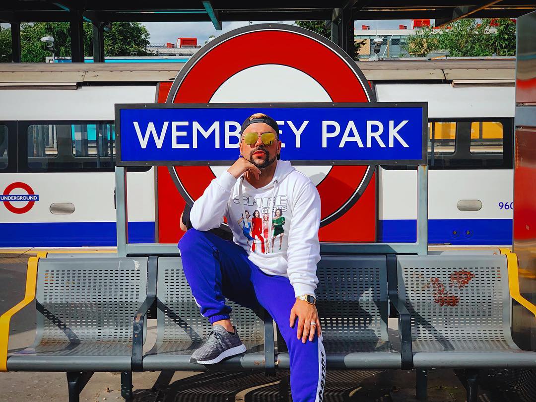 O manager da Team Strada beijou um youtuber menor e a polémica inundou as redes sociais