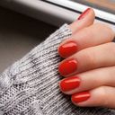 Estas 14 cores são perfeitas para pintar as unhas para as festas