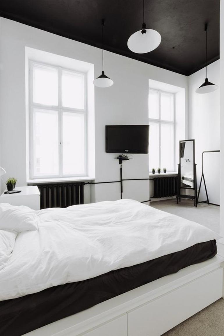22 sugestões de peças para decorar a casa de preto (a partir de 1,99€)
