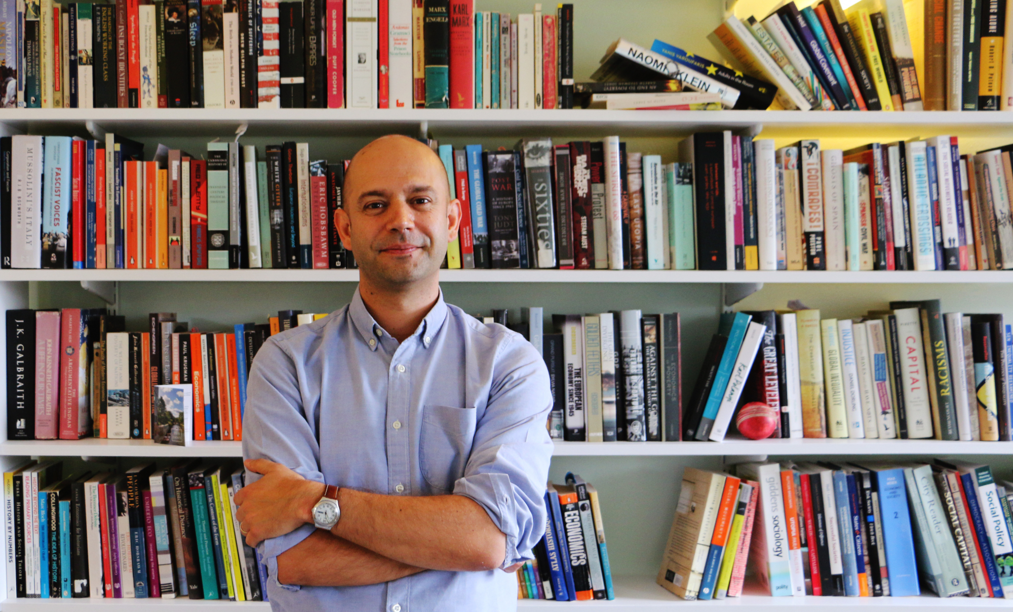 Quem é o professor português a dar aulas de História em Cambridge?