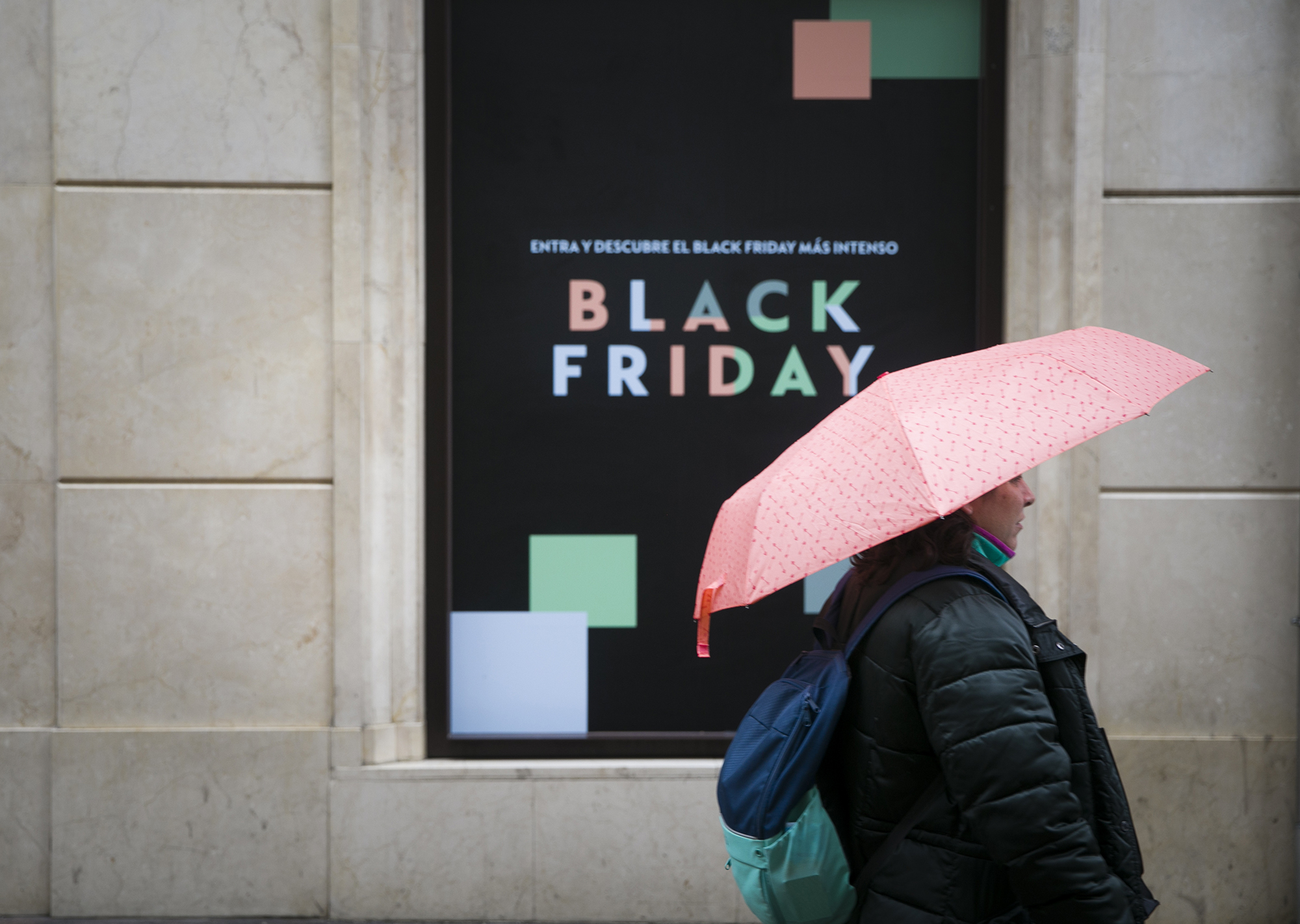 Black Friday. 5 lojas de roupa, acessórios e tecnologia que vão começar os descontos mais cedo