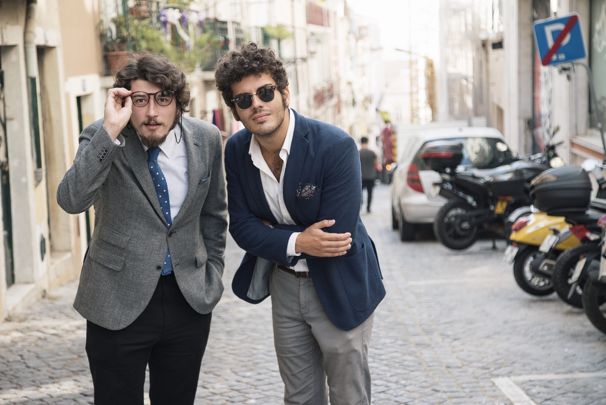 Entrevista impertinente aos criadores da nova série de comédia da SIC Radical