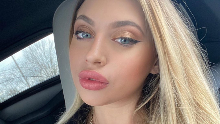 COVID-19. Criou o #CoronavirusChallenge no Tik Tok e pôs-se a lamber sanitas (correu mal, claro)