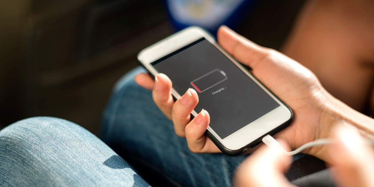 Quais são as melhores práticas de utilização da bateria nos smartphones ou PCs portáteis?