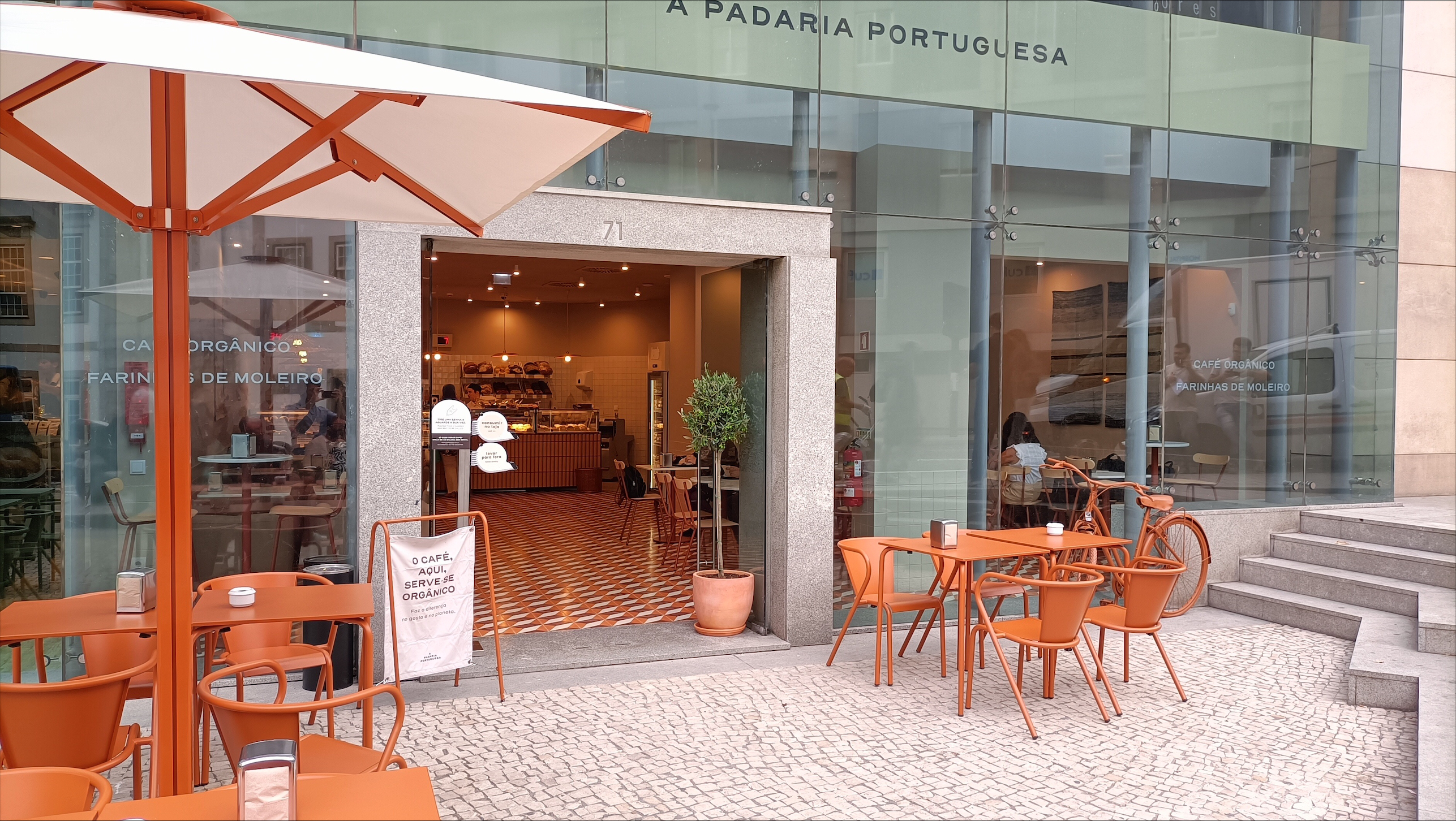 Atenção, Porto. Há mais uma A Padaria Portuguesa na cidade (e o pão de Deus não faltou à chamada)