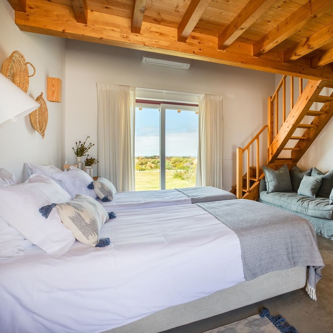 Trilhar a Costa Vicentina. O novo programa do Monte da Bemposta tem vista motivacional