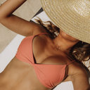 7 famosas portuguesas que lançaram coleções de fatos de banho e biquínis