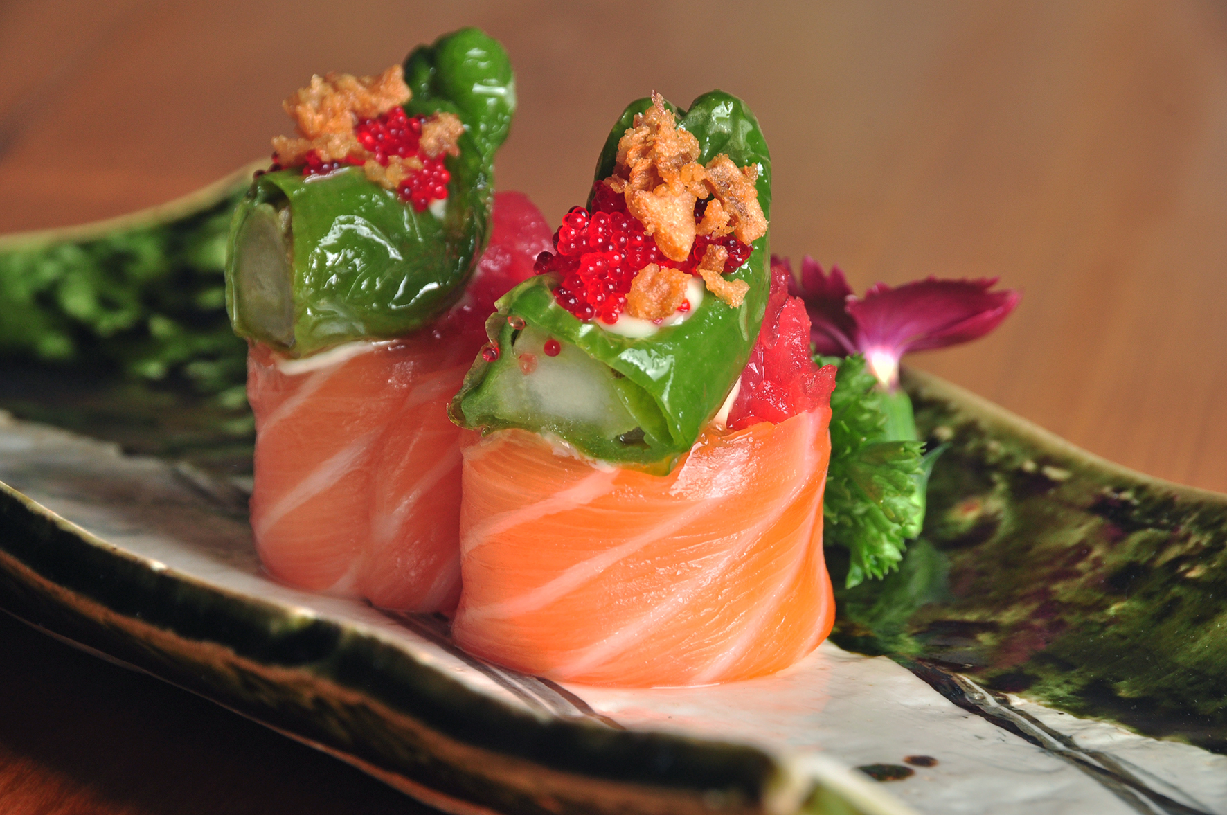 Yakuza Porto já abriu. E os gunkans incríveis e o tártaro de barriga de atum estão na carta