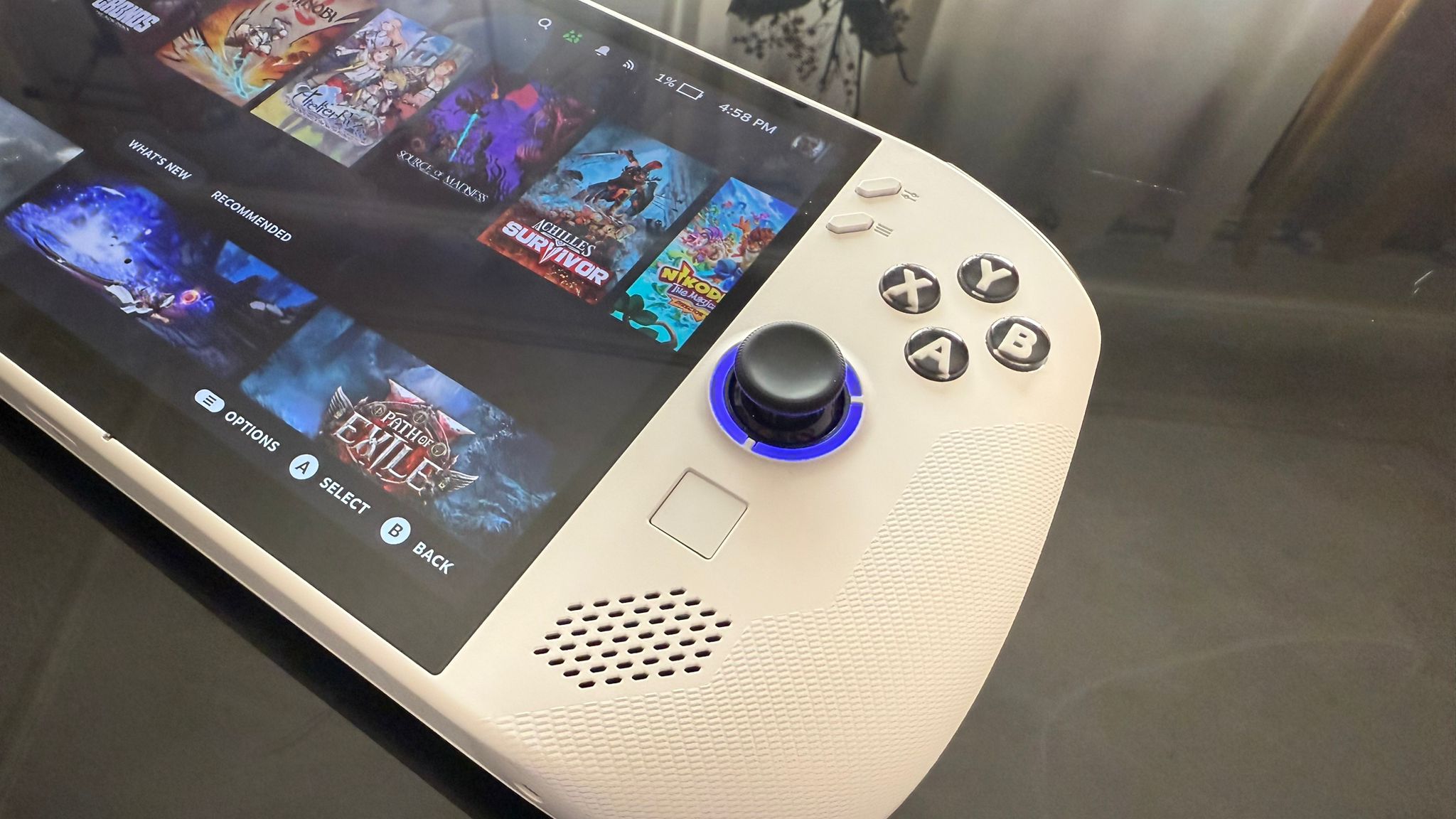 Consola portátil Lenovo Legion Go S é uma alternativa ao Steam Deck revista para ser mais compacta