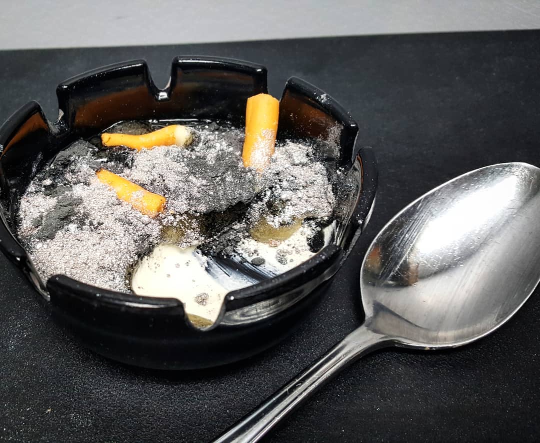 Chef cria sobremesas que mais parecem objetos do dia a dia