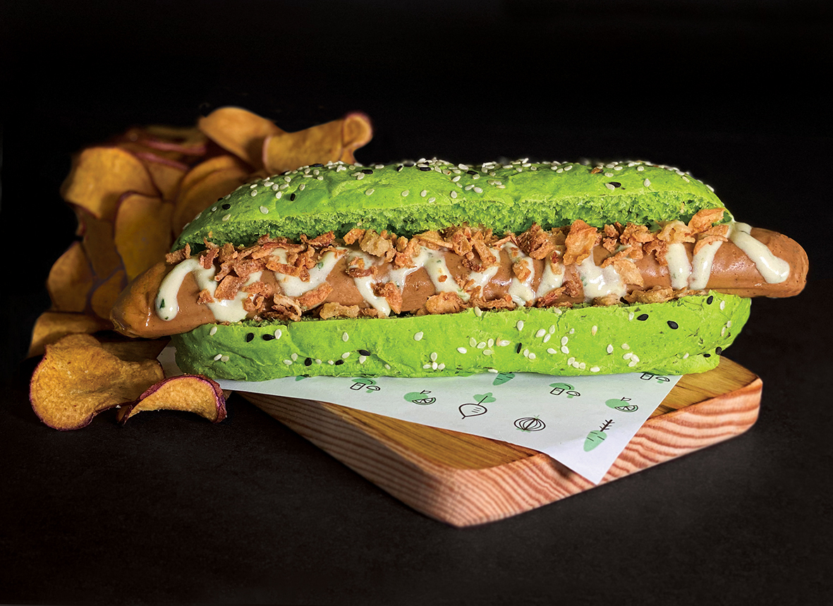 No Tanah há coxinha, queijo e hambúrguer. E tudo é vegan