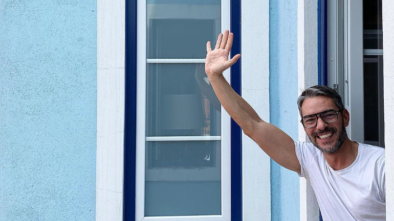 A quarentena de… Cláudio Ramos. “A coisa mais estúpida que fiz foi aprender a cozinhar via online”