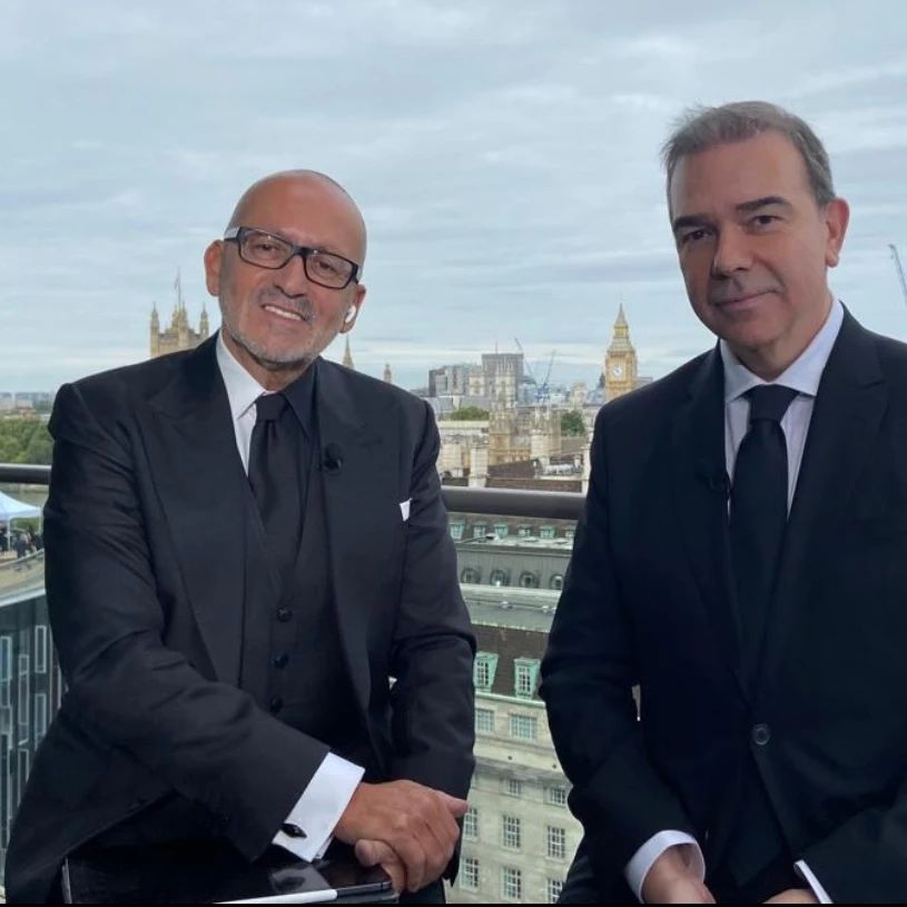 Goucha usa camisa irreverente no funeral da rainha. Mas será que violou o protocolo?