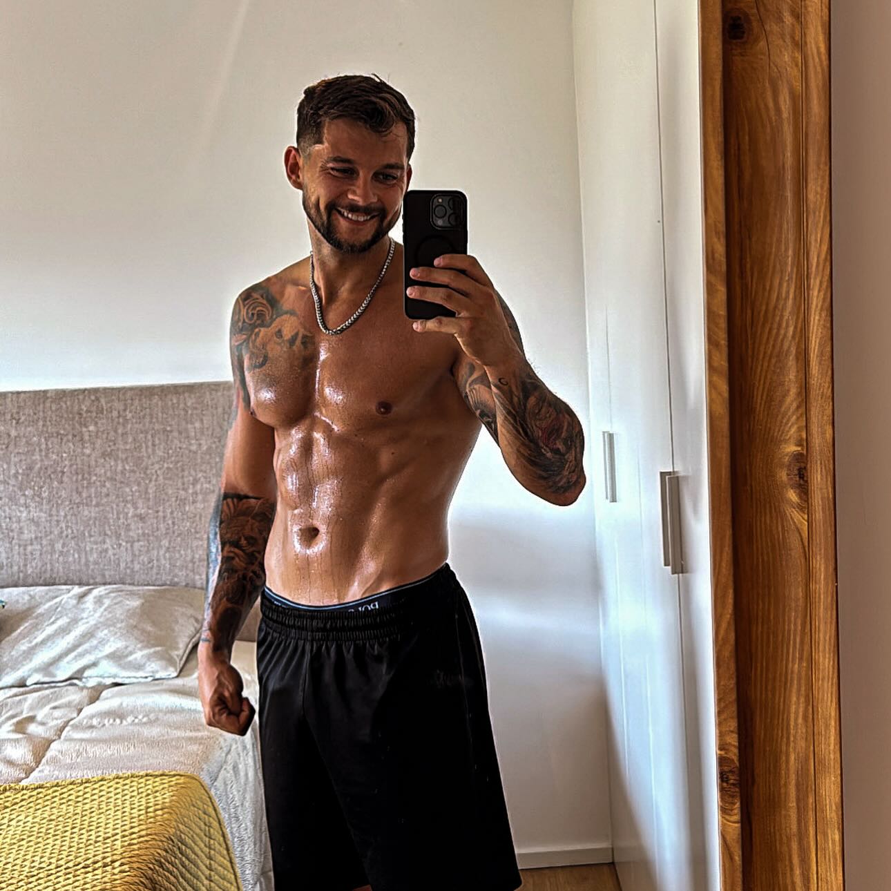 “Secret Story 9”. Dylan Fonte já passou por transformação física impressionante. Veja as fotos do concorrente