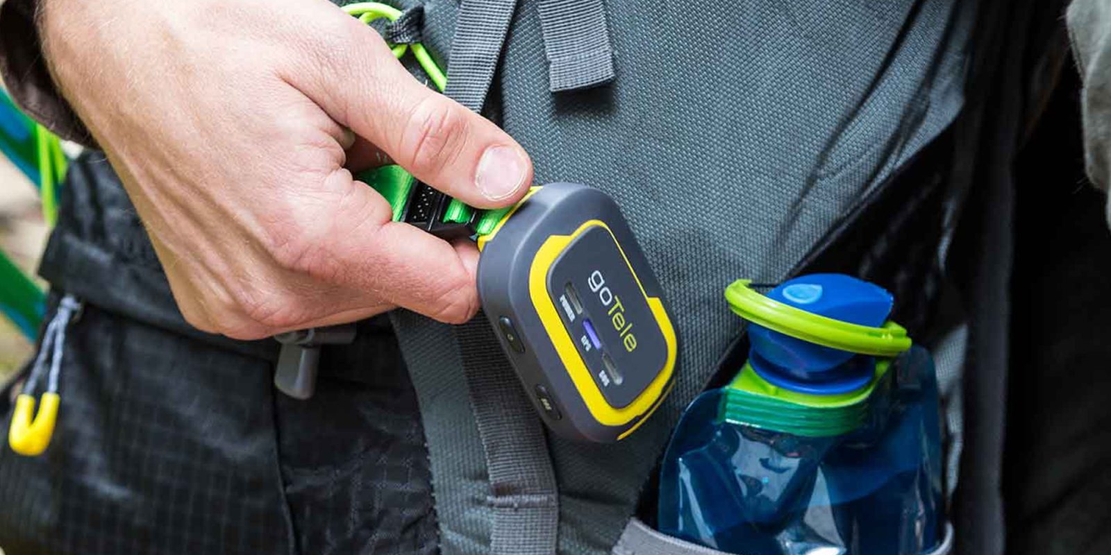 Do sobretudo de 1600€ às meias de 16€. 14 peças da Mango para ter o estilo de Kaia Gerber nas festividades