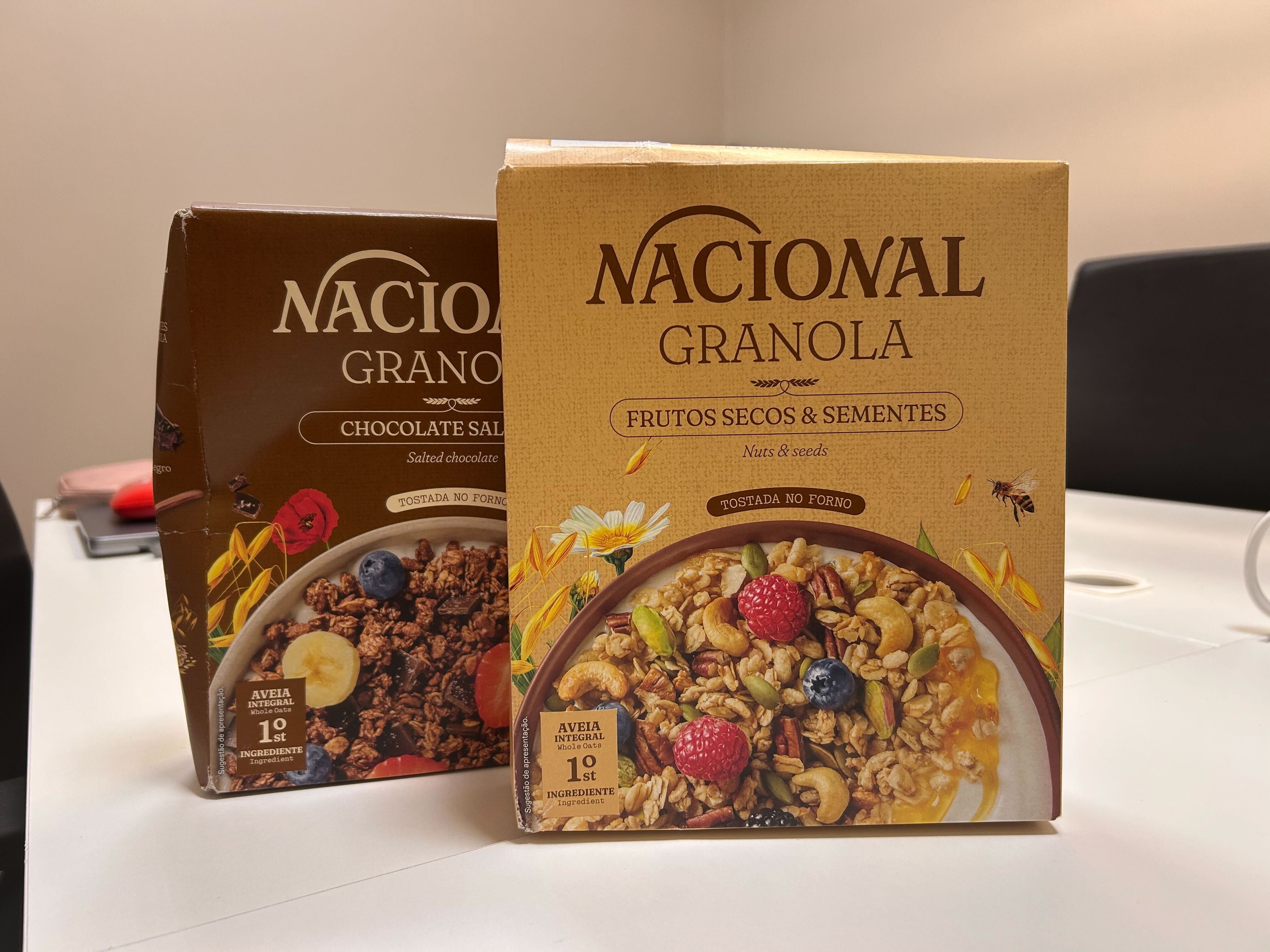 O que é Nacional é bom — e estas novas granolas de frutos secos e chocolate salgado são a prova disso