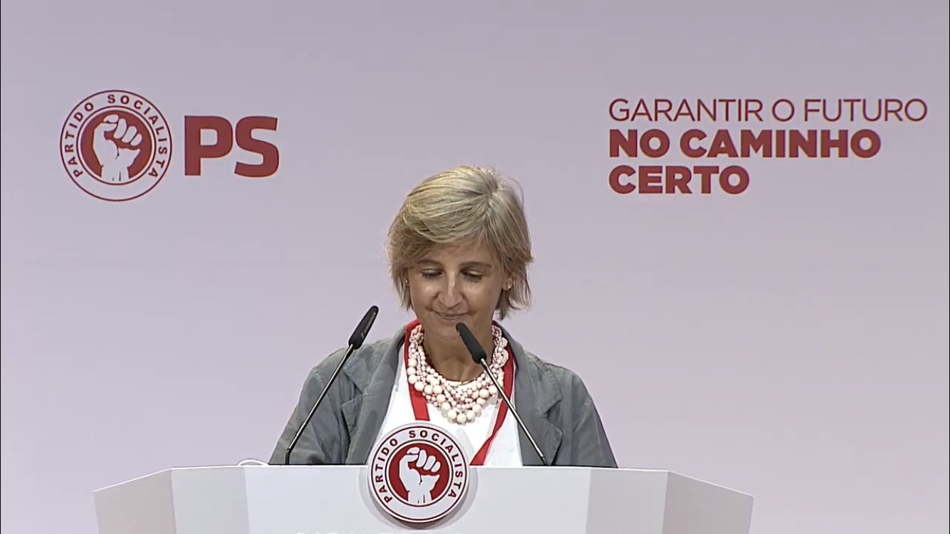 Ministra Marta Temido terá usado carro do Governo na campanha do PS. Crime de peculato de uso em causa