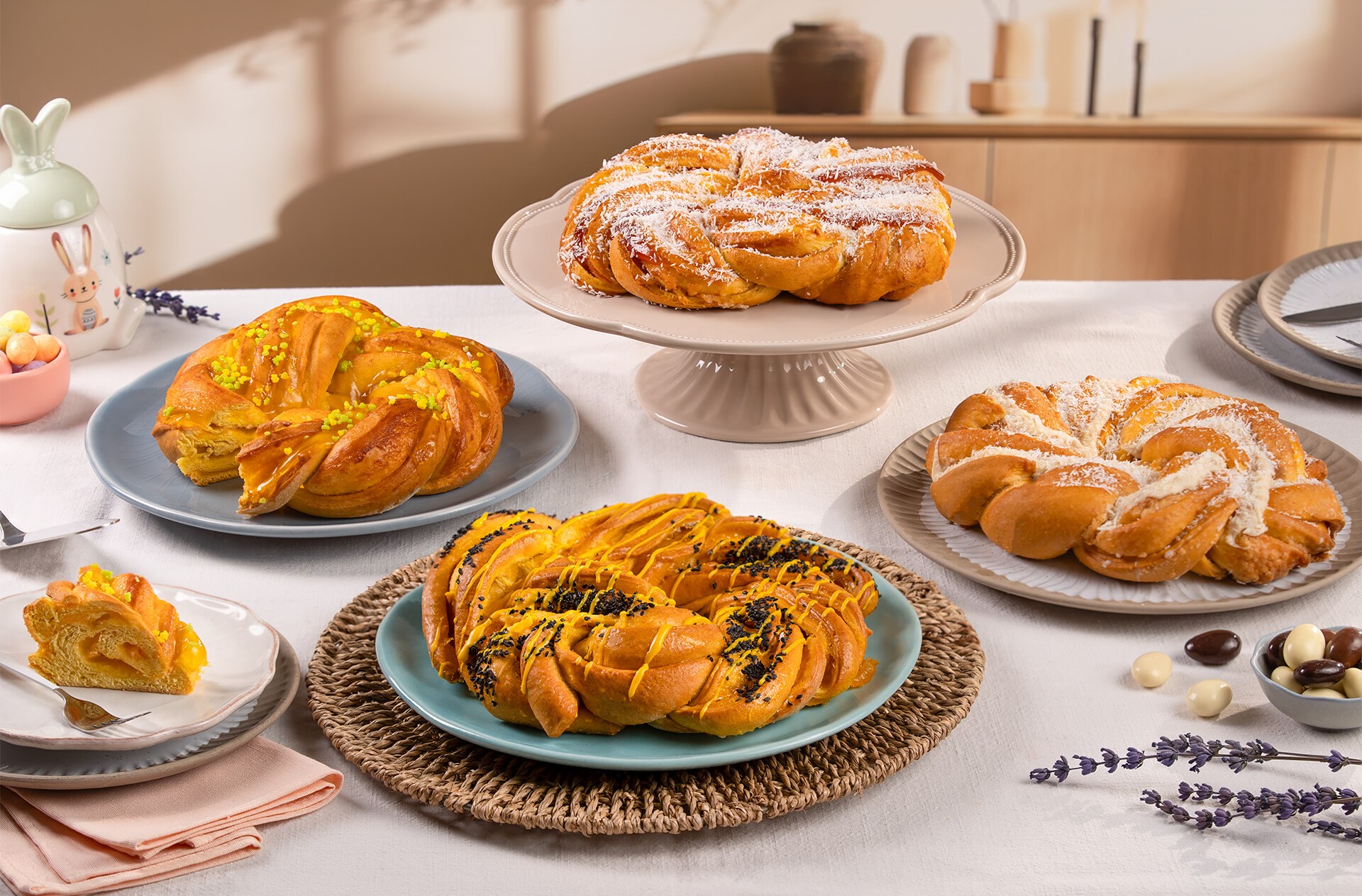 Com queijo, limão ou canela. Os novos folares do Continente são perfeitos para a Páscoa (e alguns têm dedo da Pastelaria Suíça)