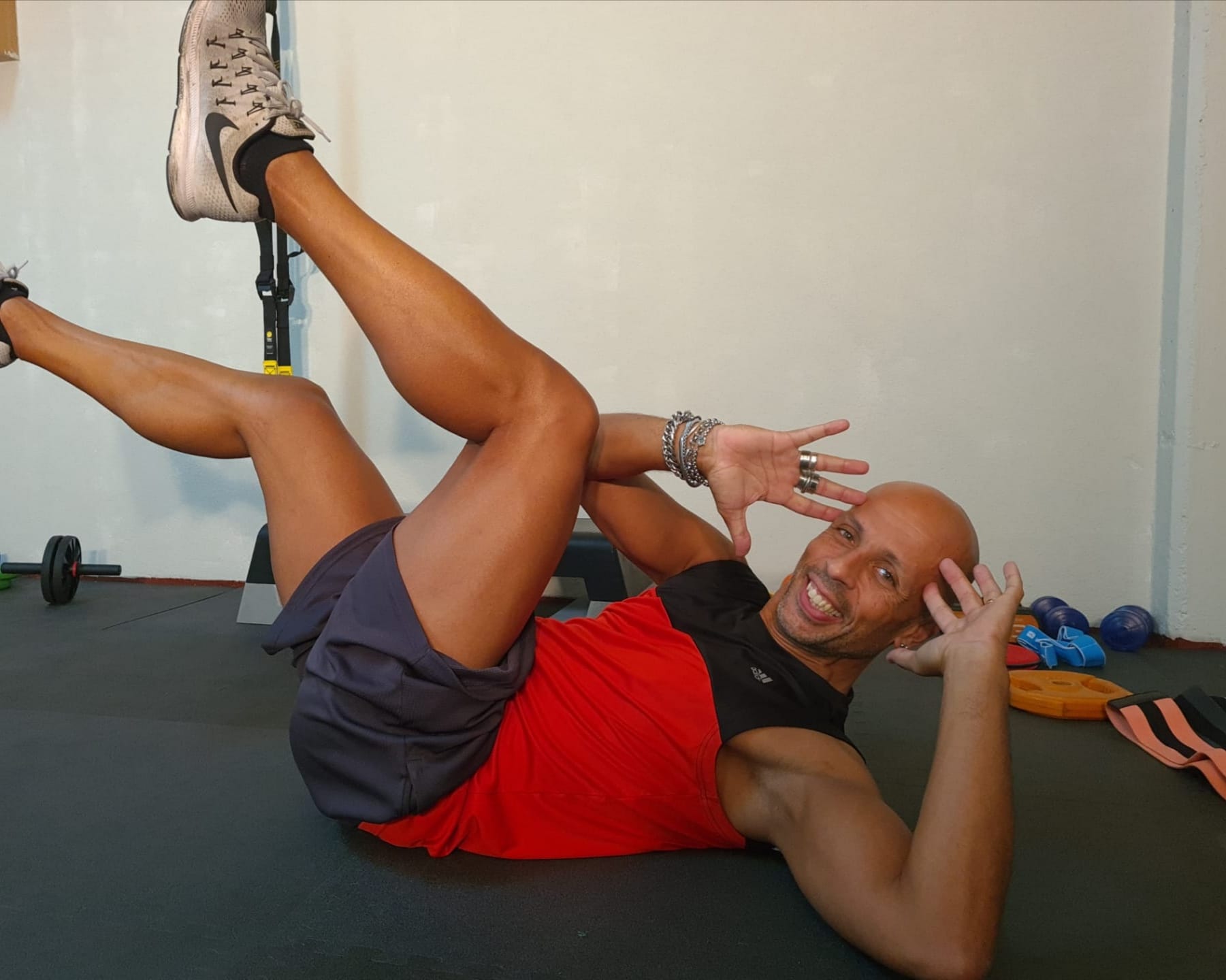 Um treino completo a 1€ e sem sair de casa? Só nas aulas do Careca