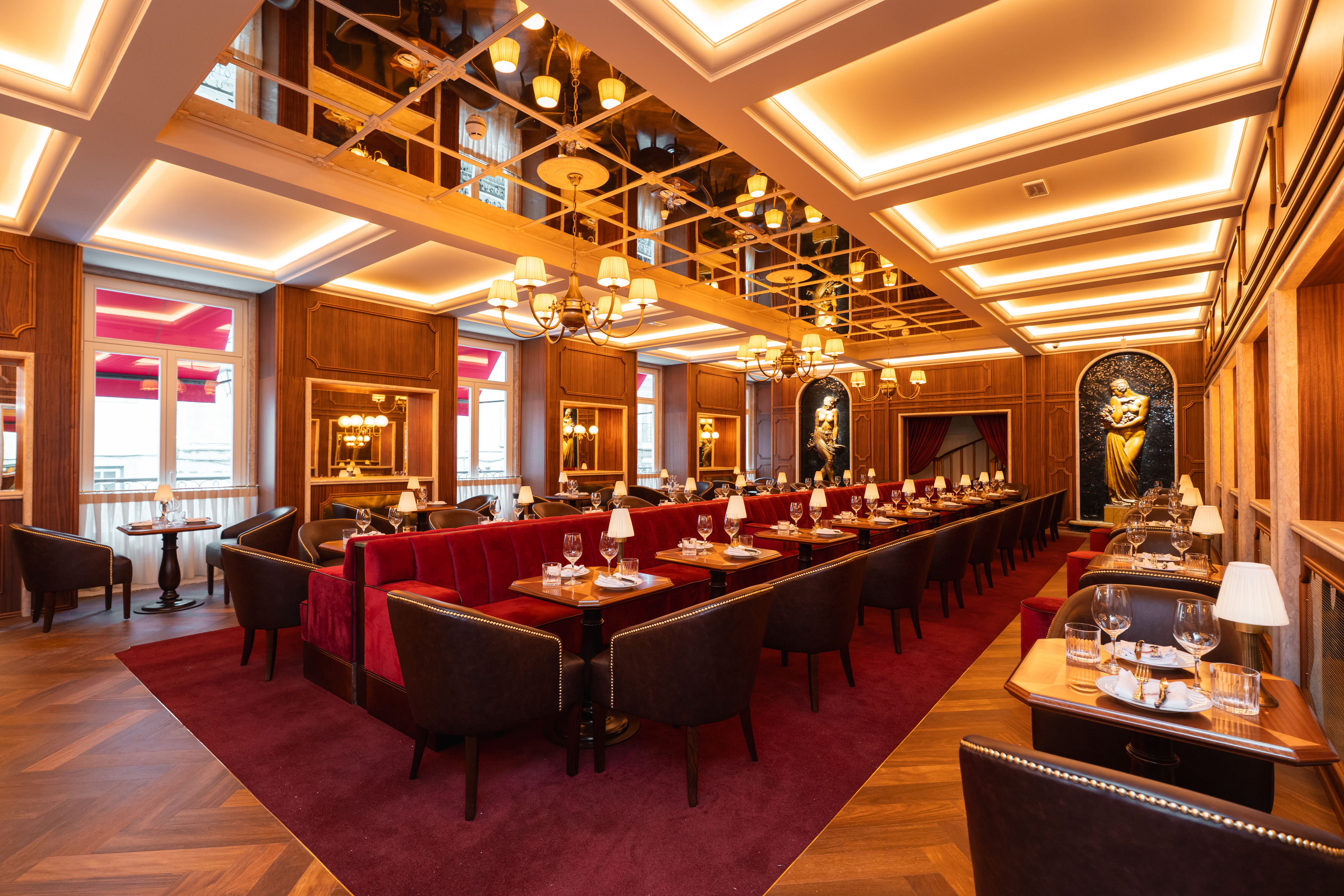 O novo Café de São Bento é o último a abrir em Lisboa — e tudo para manter a qualidade do melhor bife da cidade