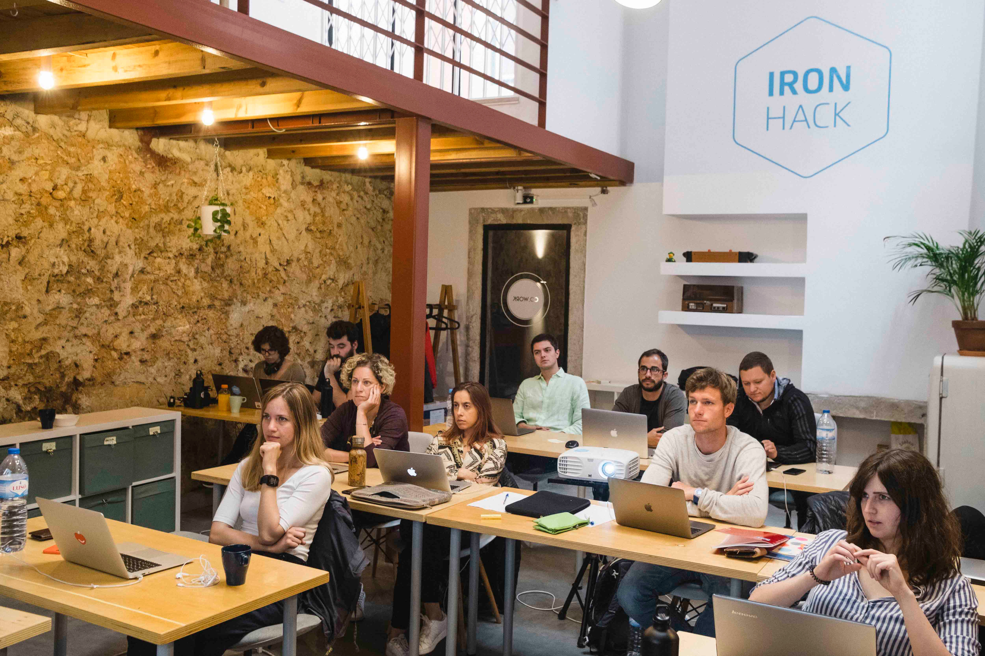 Está a pensar em mudar de carreira? Hack Your Career Week pode ter a resposta