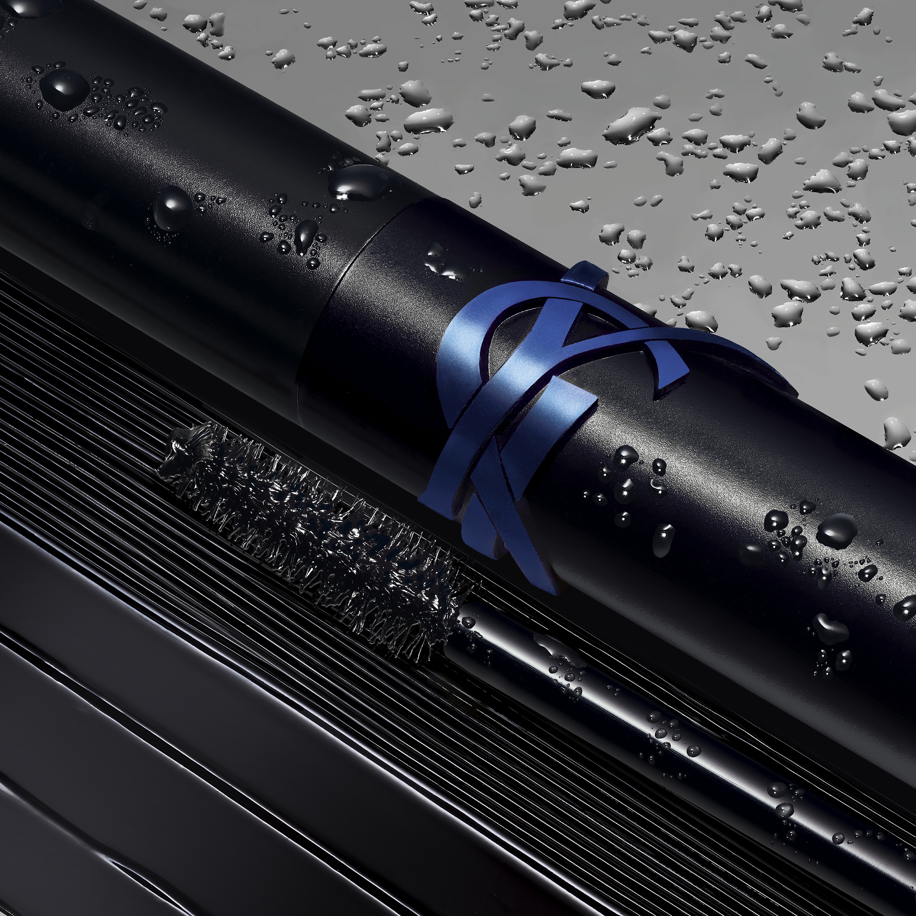 Uma das melhores máscaras de pestanas de sempre ganha versão à prova de (quase) tudo — e está com descontos