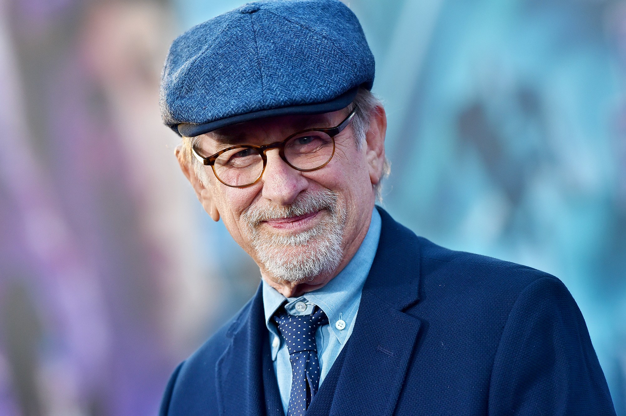 A nova série de Steven Spielberg só pode ser vista à noite (e no telemóvel)