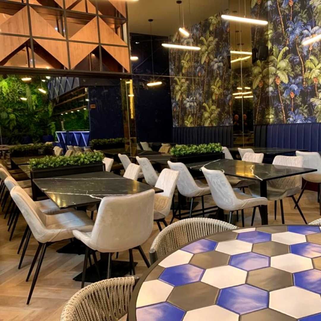 A nova Luzzo de Santos tem pizza de burrata e pesto e o cocktail fresquinho deste verão