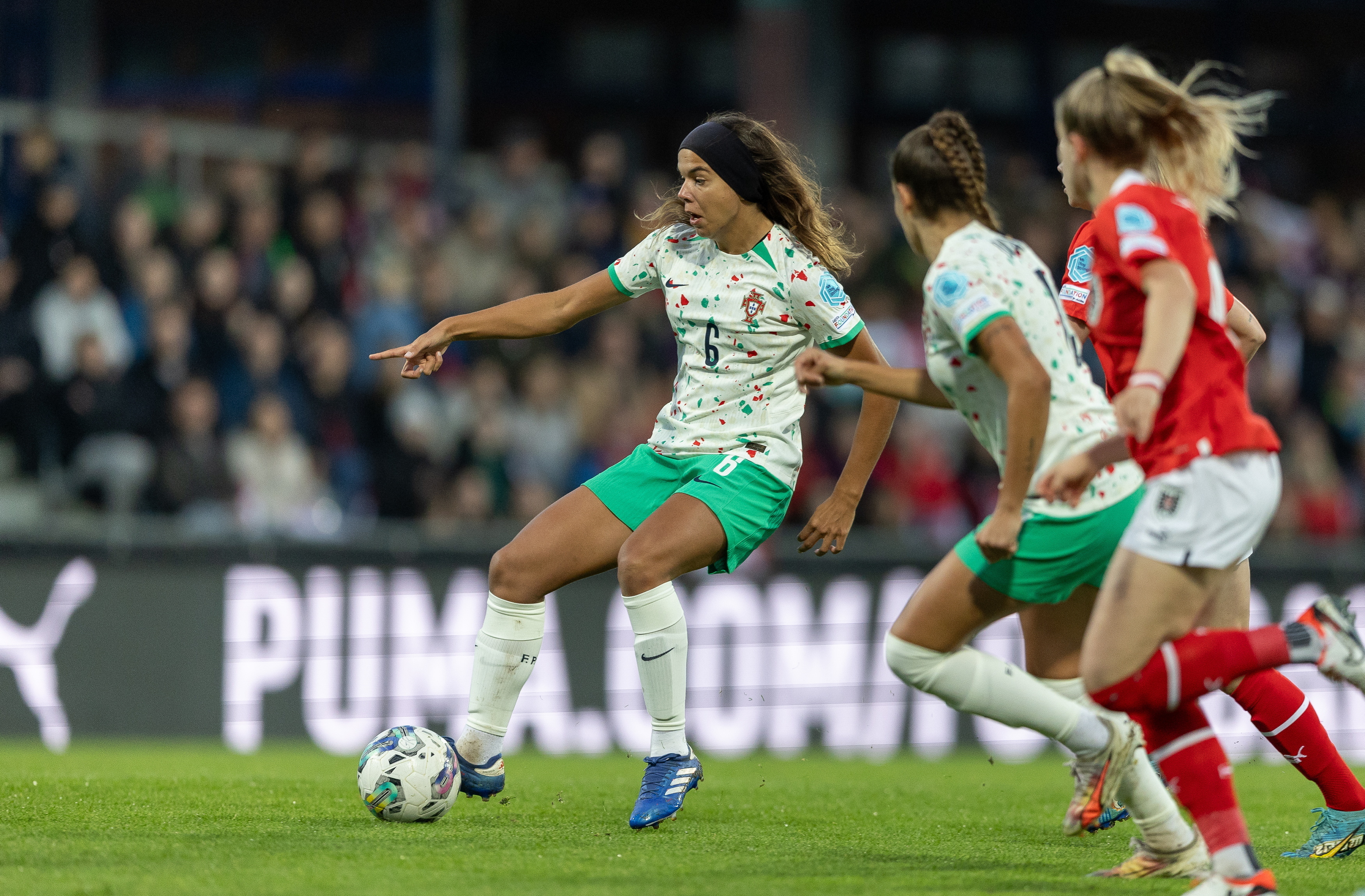 Seleção de futebol feminino joga dois 'particulares' nos Açores com  República da Irlanda - Seleção Nacional Feminino - SAPO Desporto