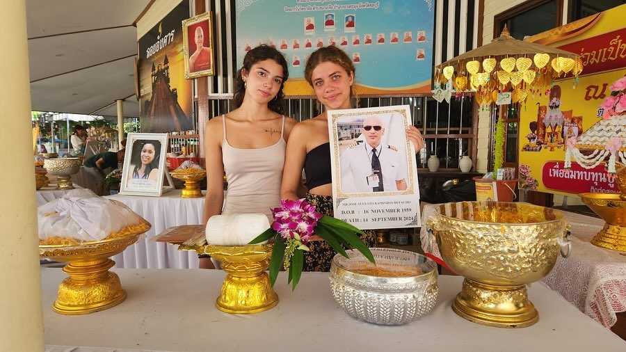 Jovem que viralizou com vídeo de meteoro revela detalhes do funeral do pai, que morreu na Tailândia