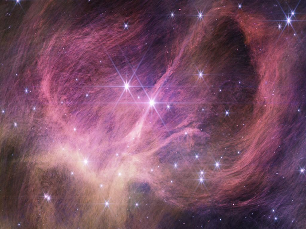 12 hidratantes e óleos com brilho para ter uma pele perfeita este verão (e há preços desde 3,99€)