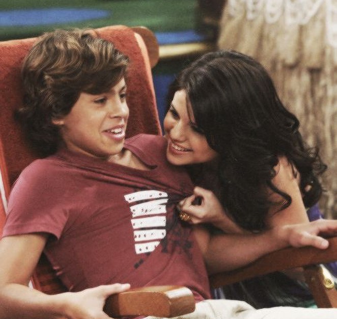 Jake T. Austin de volta para nova temporada de “Os Feiticeiros de Waverly Place”? “Estou ansioso”