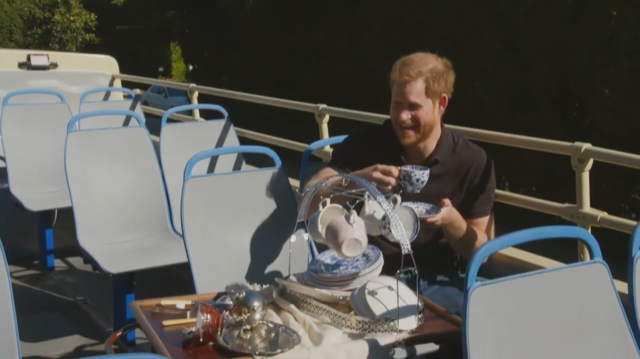 Príncipe Harry revela quem é que gostaria que o interpretasse na série “The Crown”