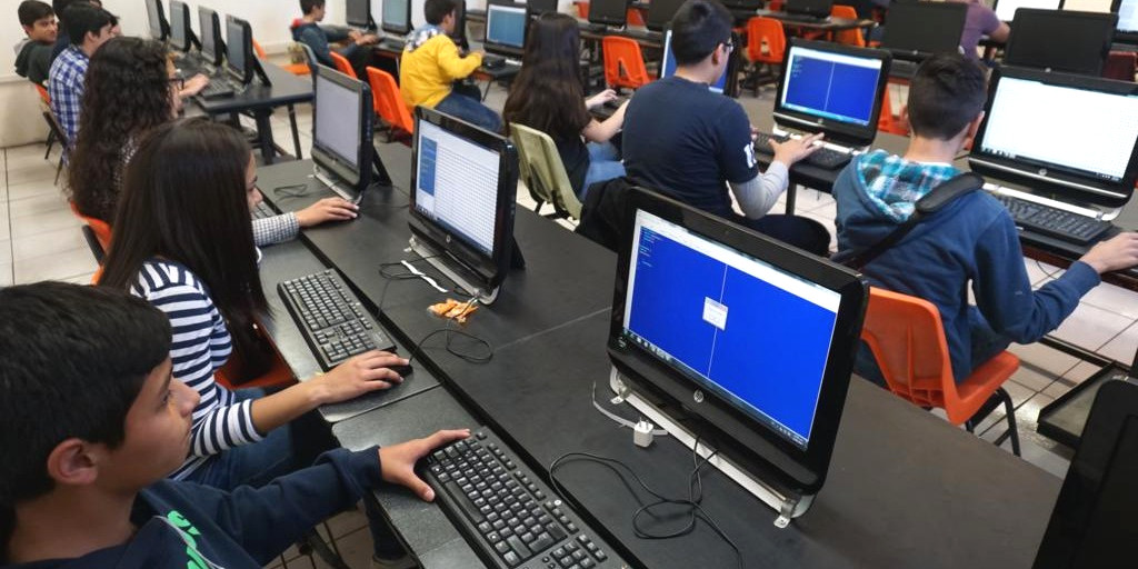 Portugal vai apurar os quatro jovens para as Olimpíadas Internacionais de Informática em Singapura