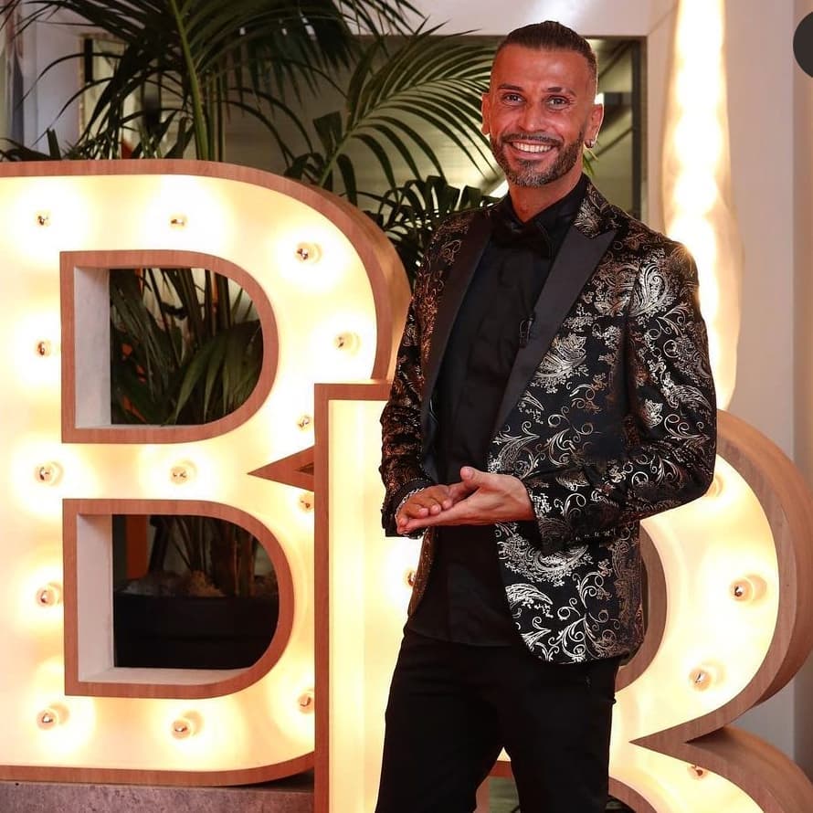 Savate já esqueceu Joana? Ex-BB em clima de cumplicidade com ex-concorrente de reality