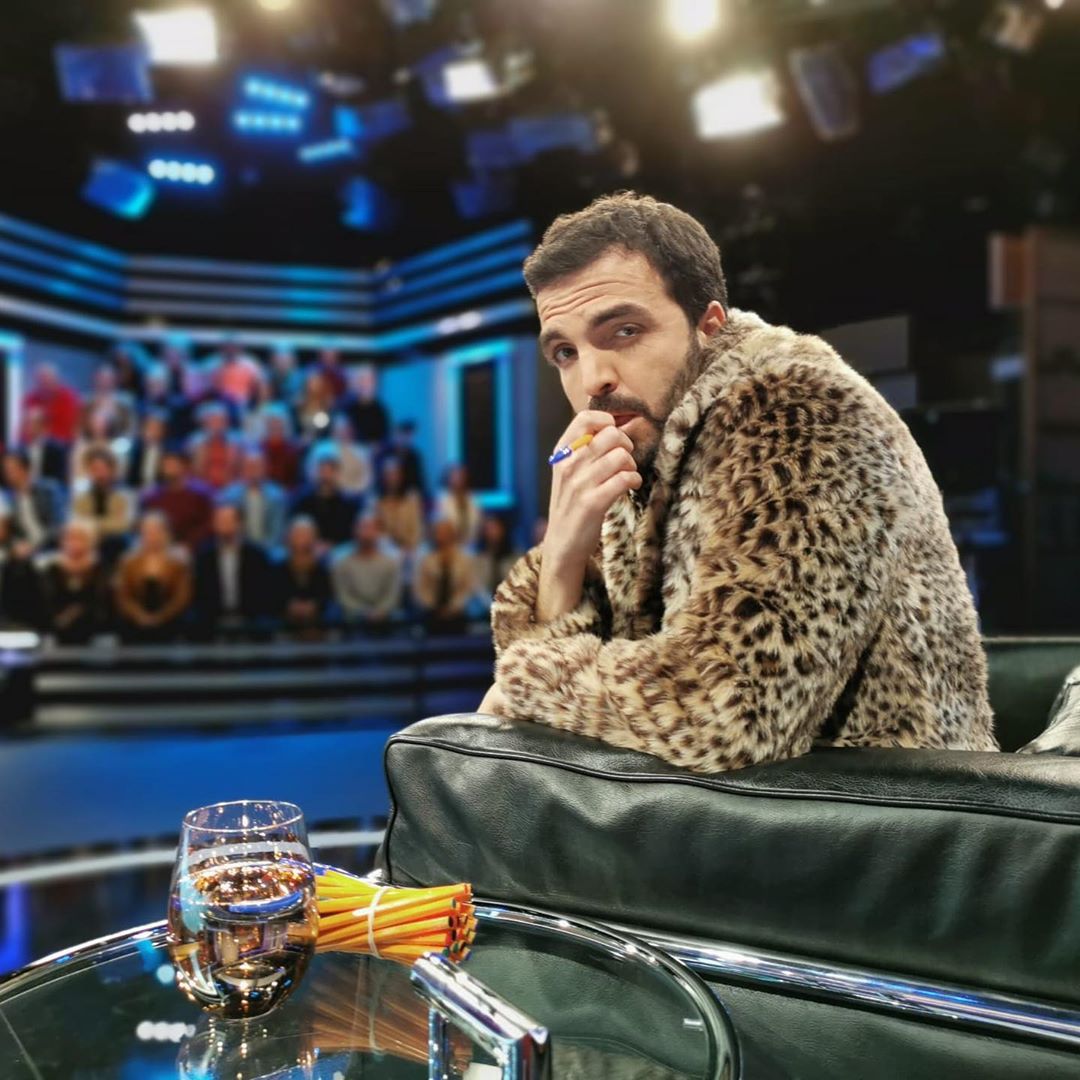 Depois de esgotar Lisboa, Salvador Martinha anuncia novas datas para o espectáculo “Plim” (e chega a mais cidades)