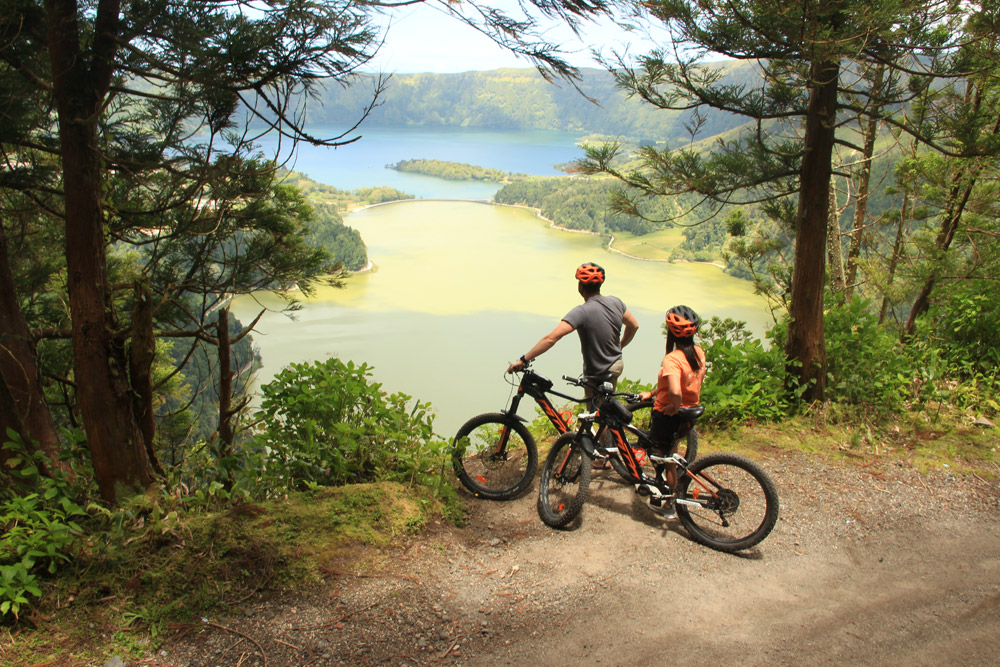 Desde ficar de molho a ver baleias, 7 coisas giras para fazer em São Miguel, nos Açores