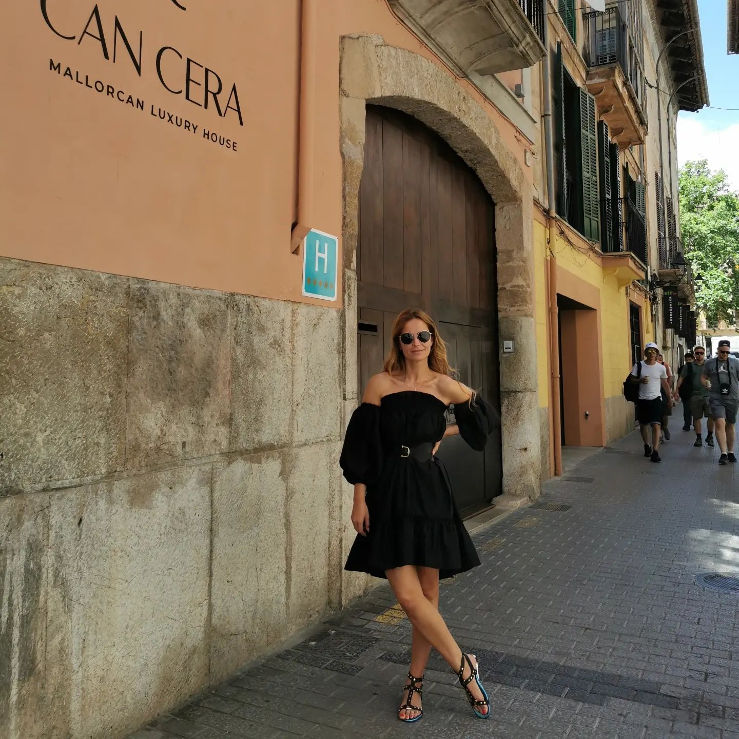 Chegou, arrasou, já foi embora e nós continuamos rendidos ao hotel onde esteve Cristina Ferreira