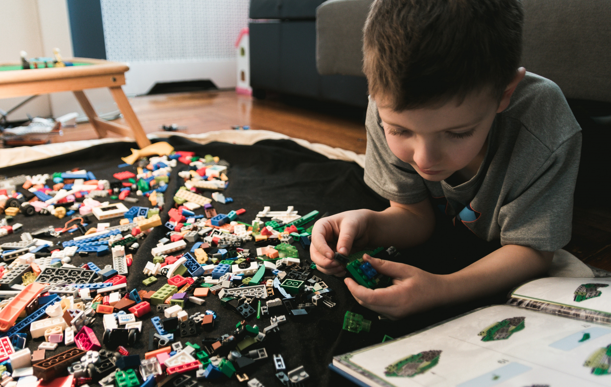 A LEGO vai lançar tijolos de brincar que permitem aprender a ler em braille