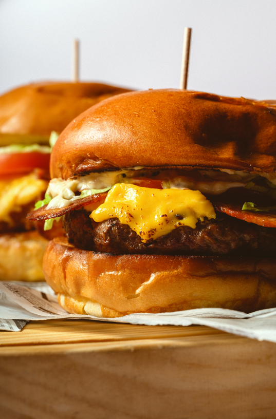 Pecado Burger. Esta hamburgueria perfeita para quem sai à noite tem 3 novos pecados gulosos no menu