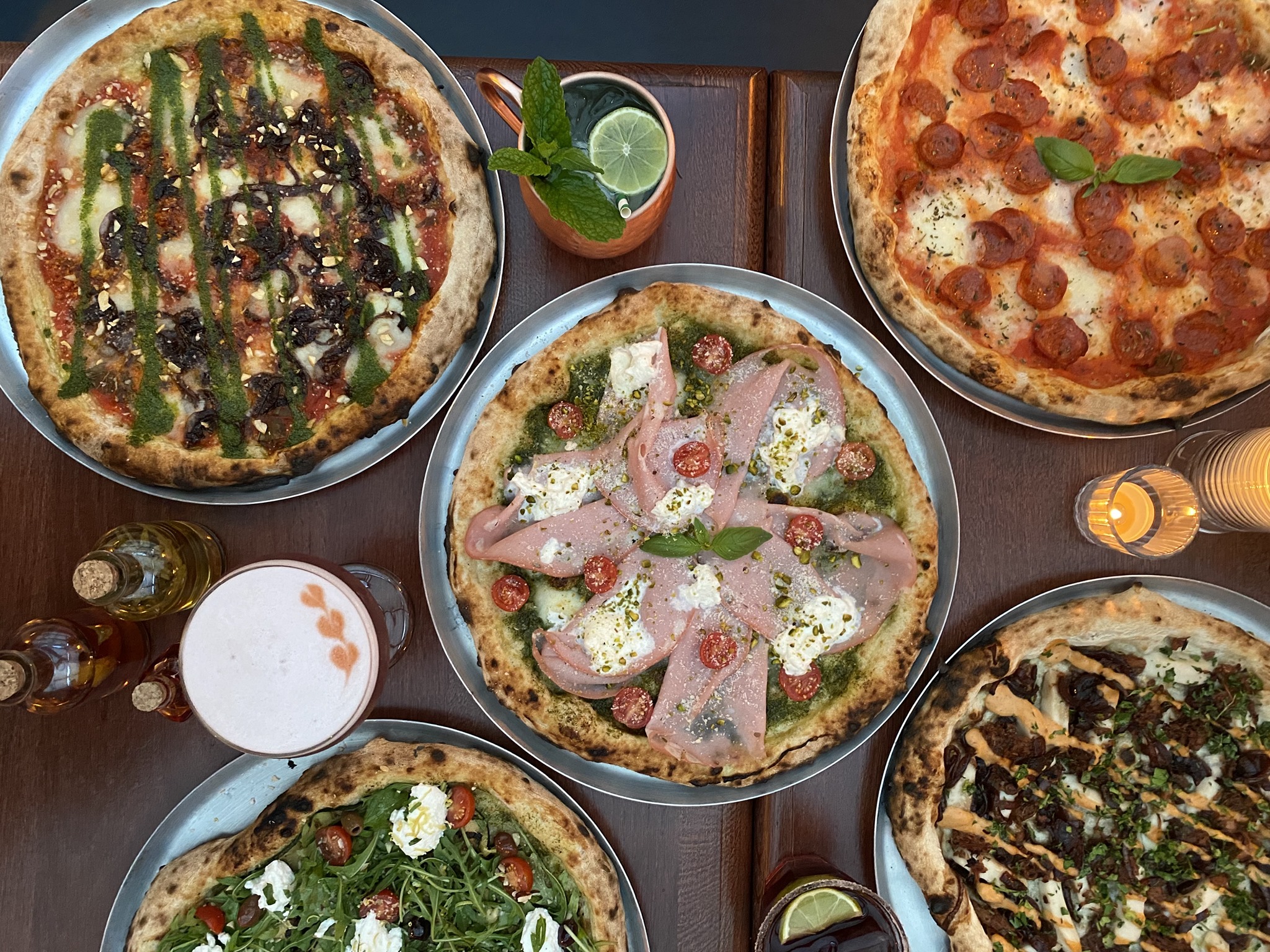 Coppola. Há uma nova pizzaria em Lisboa — e as pizzas são daquelas bem pornográficas