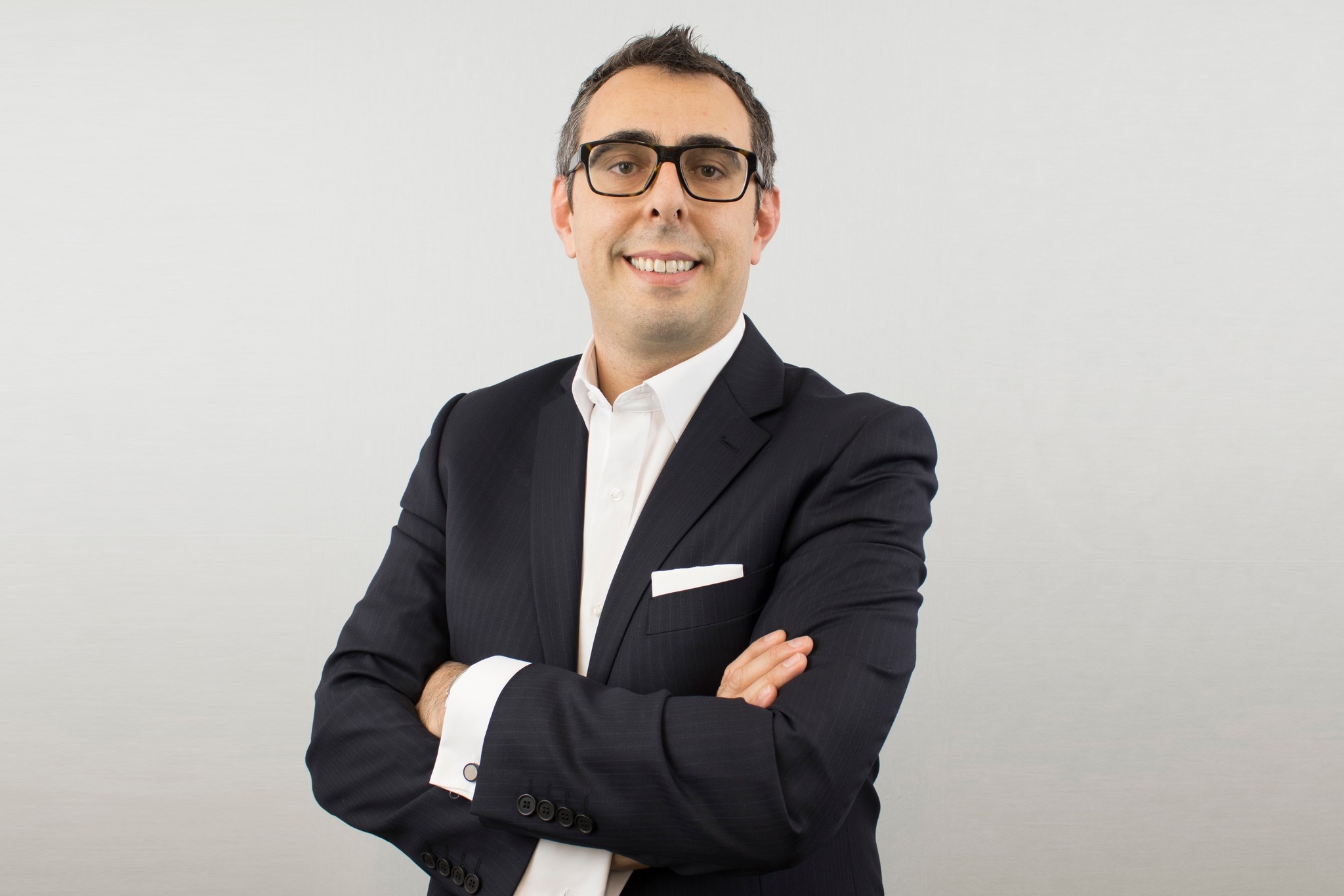 Para lá da Interface: O que a WWDC 2025 da Apple revela sobre a sua direção estratégica