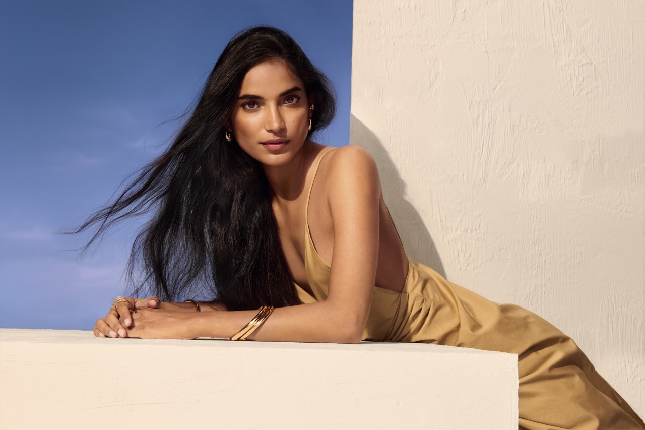 Os novos cremes com cor da Guerlain deixam-lhe o rosto mais moreno (e a pele uniforme e hidratada)