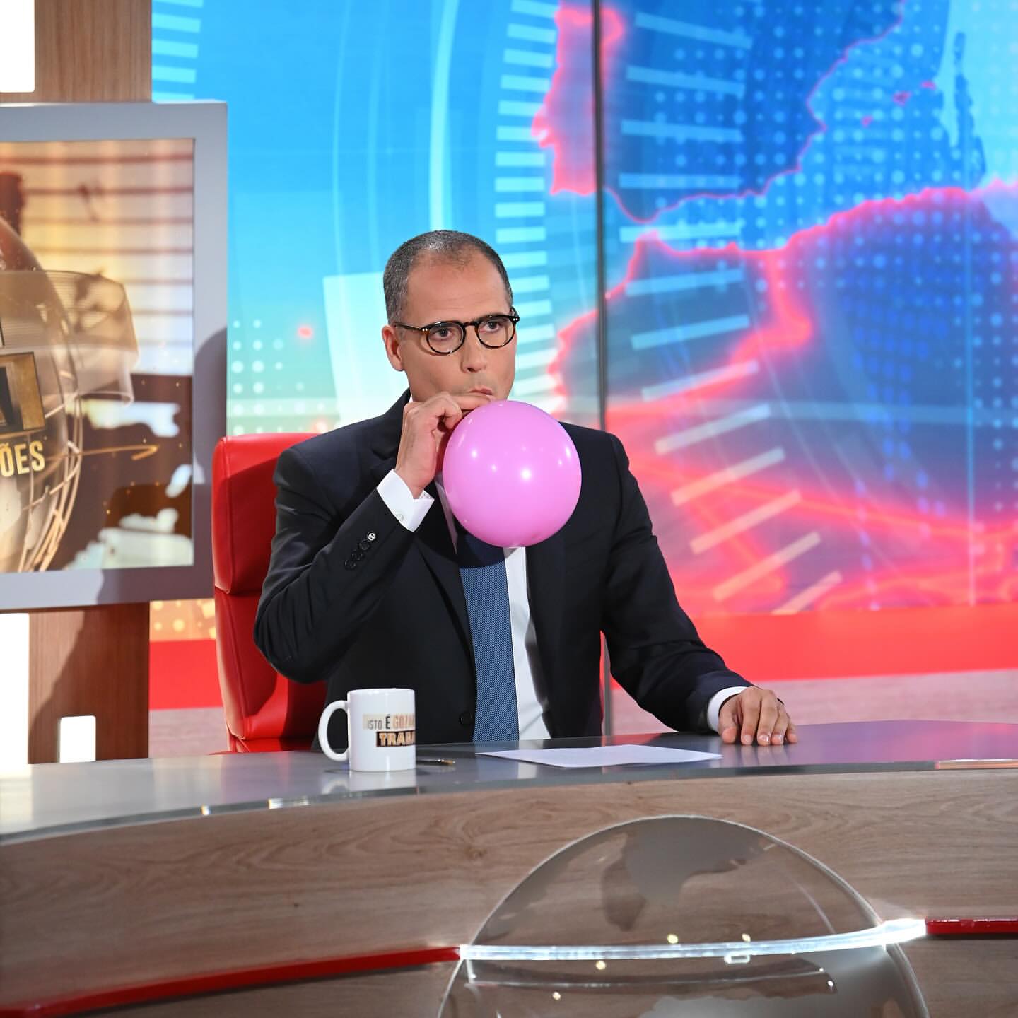 Ricardo Araújo Pereira faz 50 anos. 5 programas marcantes da carreira do humorista