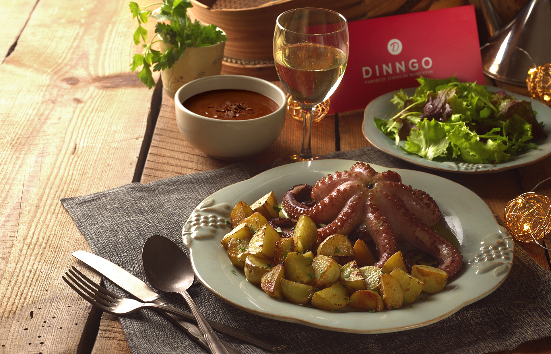 Esta empresa vai-lhe ao supermercado e traz-lhe as compras para a ceia de Natal