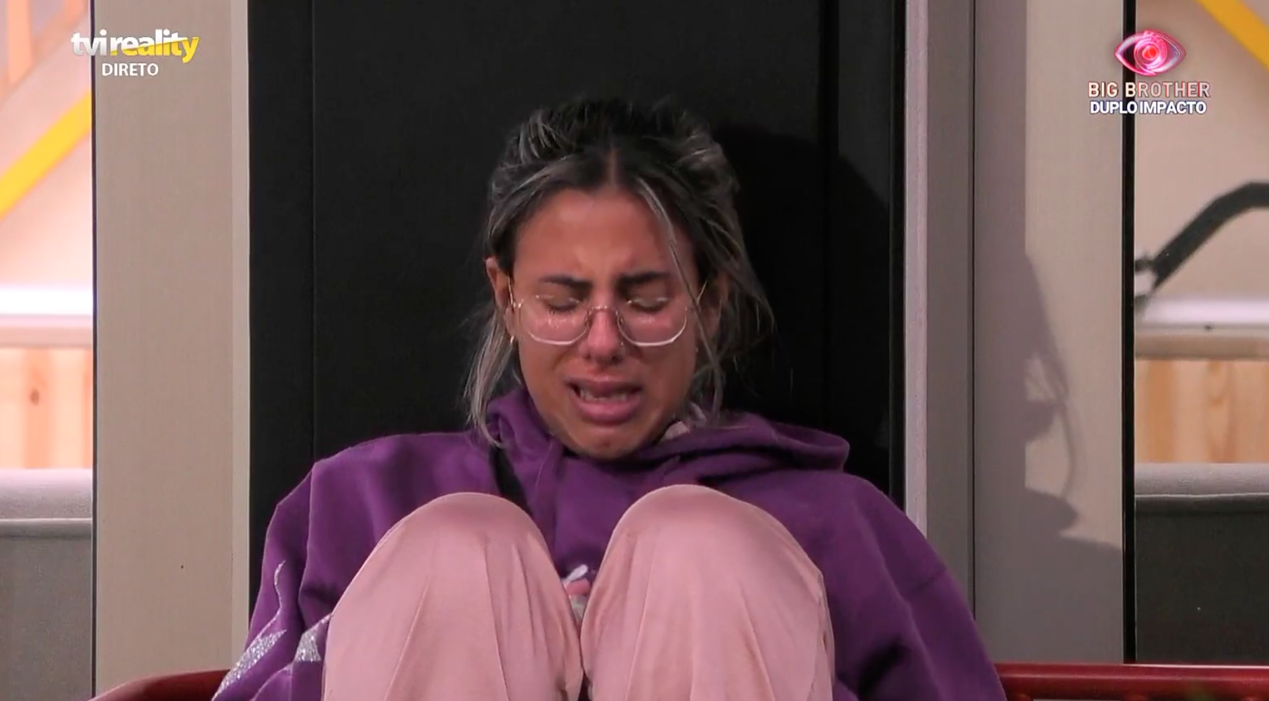 Joana em lágrimas após primeira discussão com Savate. “Já não brincamos como antes”