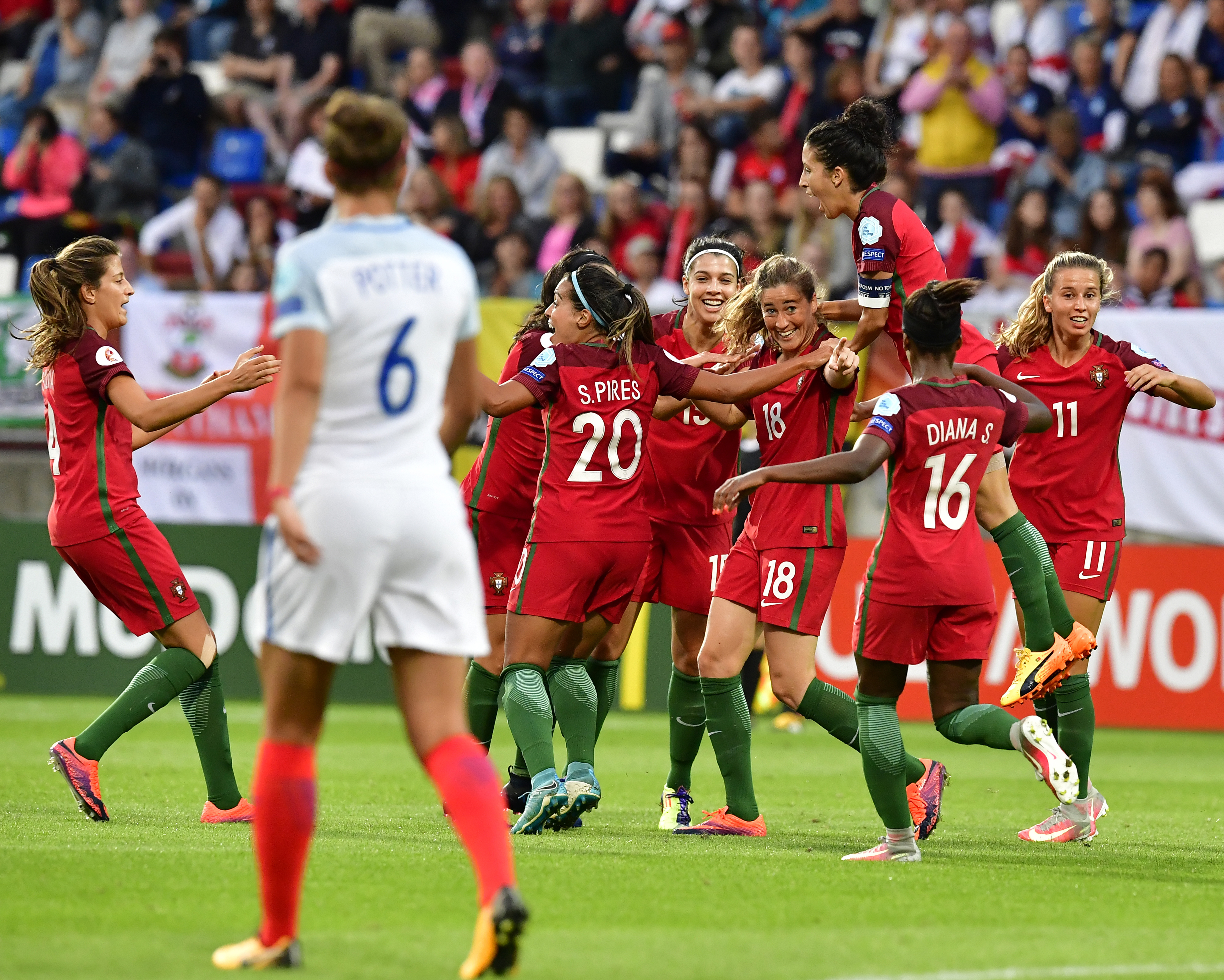 Portugal cai de pé no Europeu de futebol feminino - Seleção Nacional  Feminino - SAPO Desporto