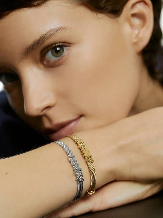 A nova pulseira da Parfois é personalizável e vai deixar o seu visual mais único – com os pingentes a 4,99€